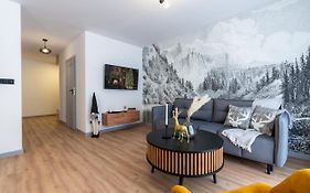 Apartamenty Przelom Bialki - Plac Zabaw, Wiata Grillowa